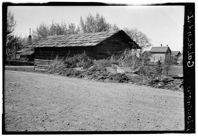 Photo:Goldendale WA 1900s Goldendale Blockhouse Courthouse Park Photo