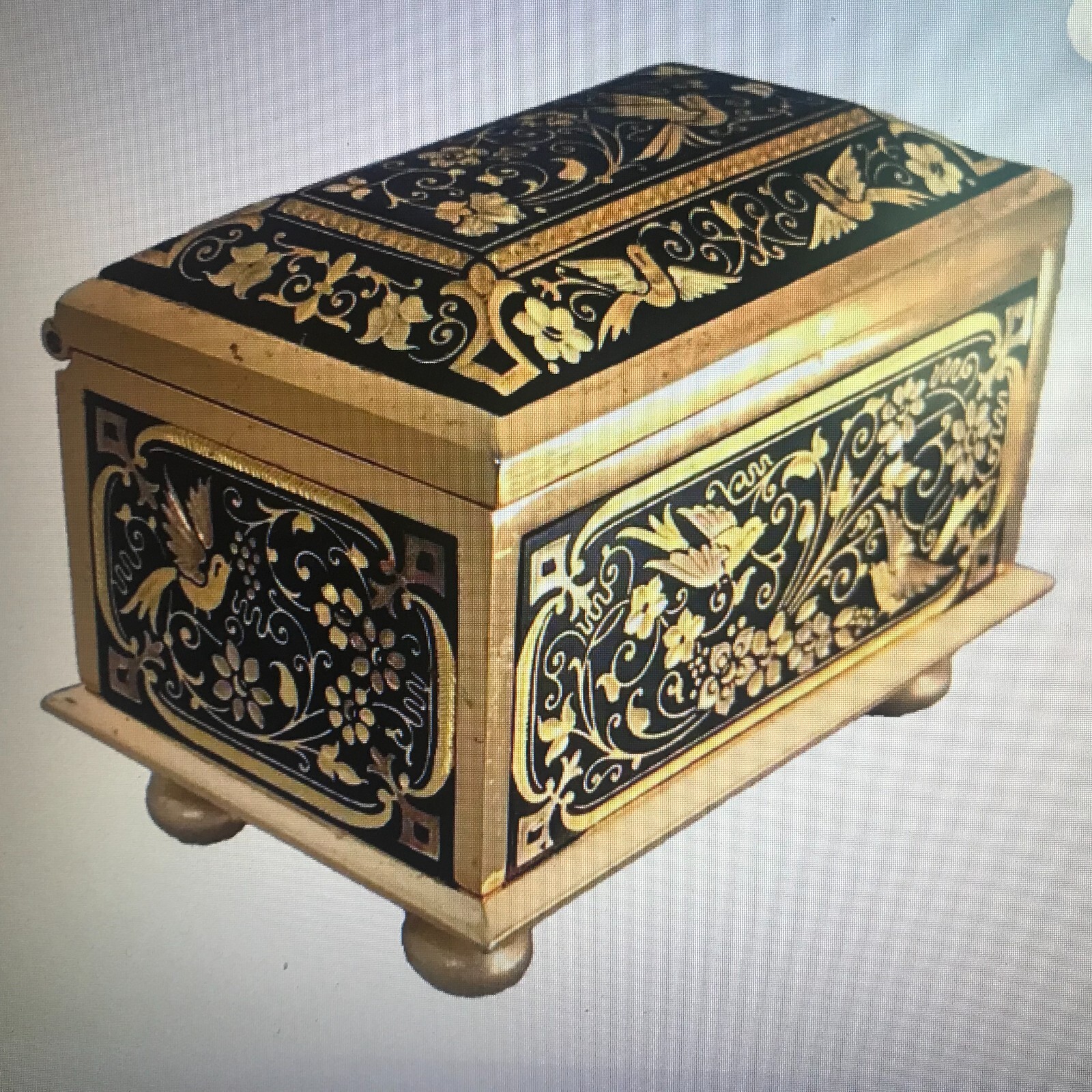 Toledo Damascene Gold Plated Hinged Red Velvet Lined Trinket Box 2.5\