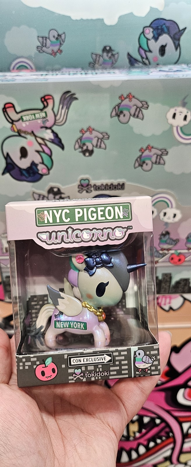 Nycc 2026 Tokidoki New York Cute Pigeon exclusive unicorno figure Simon Legno