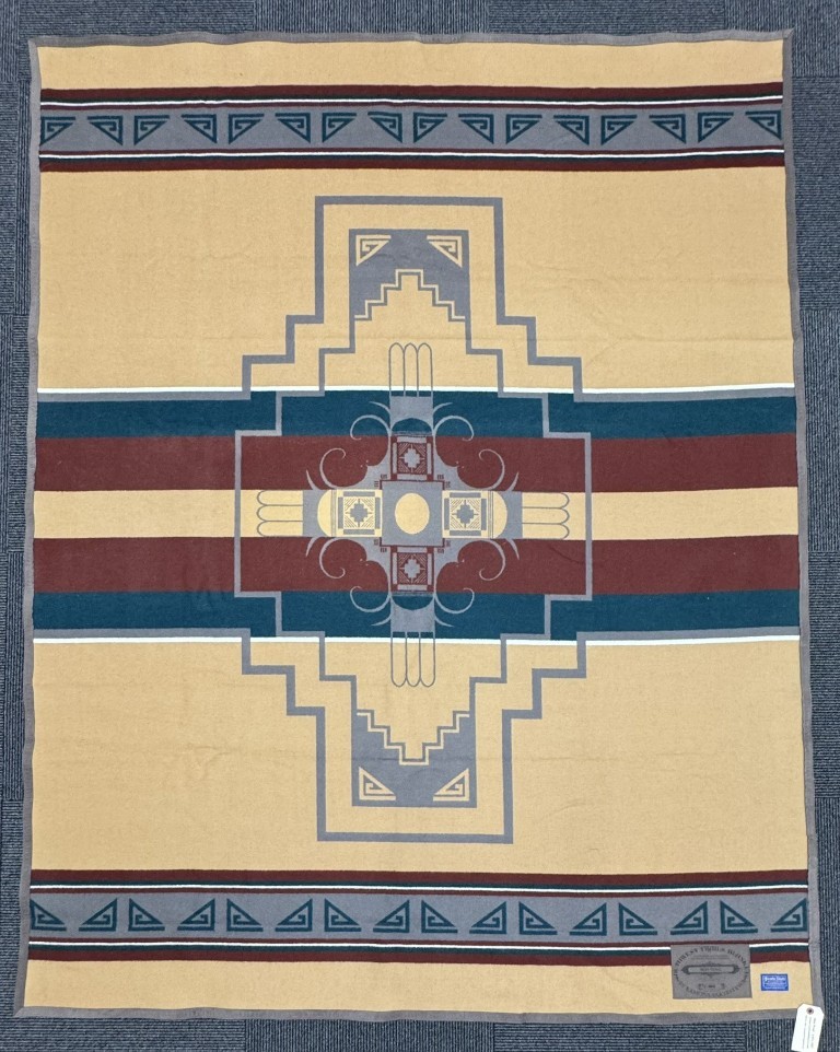 Pendleton Hopi Trail Blanket   80\