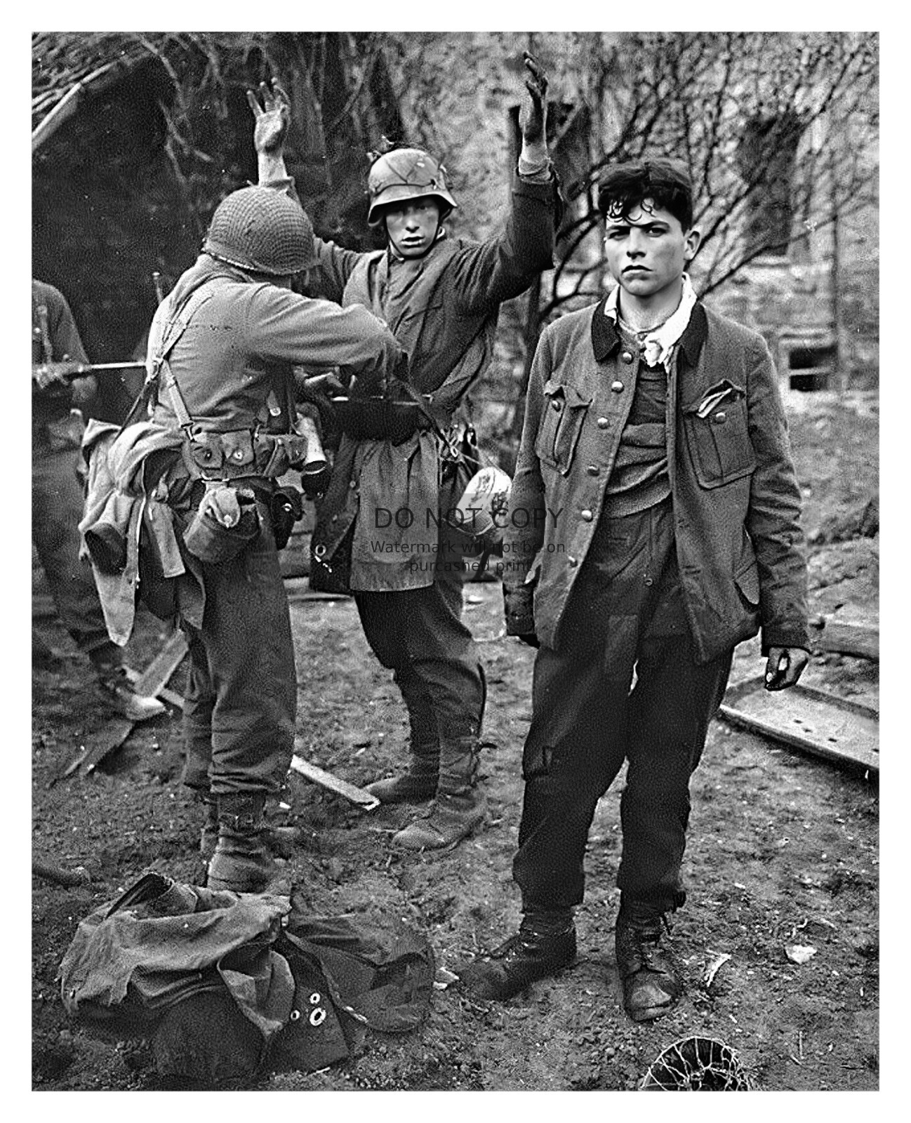 YOUNG GERMAN SOLDIER POWS CAPTURED BY U.S. TROOPS WW2 WWII 8X10 PHOTO