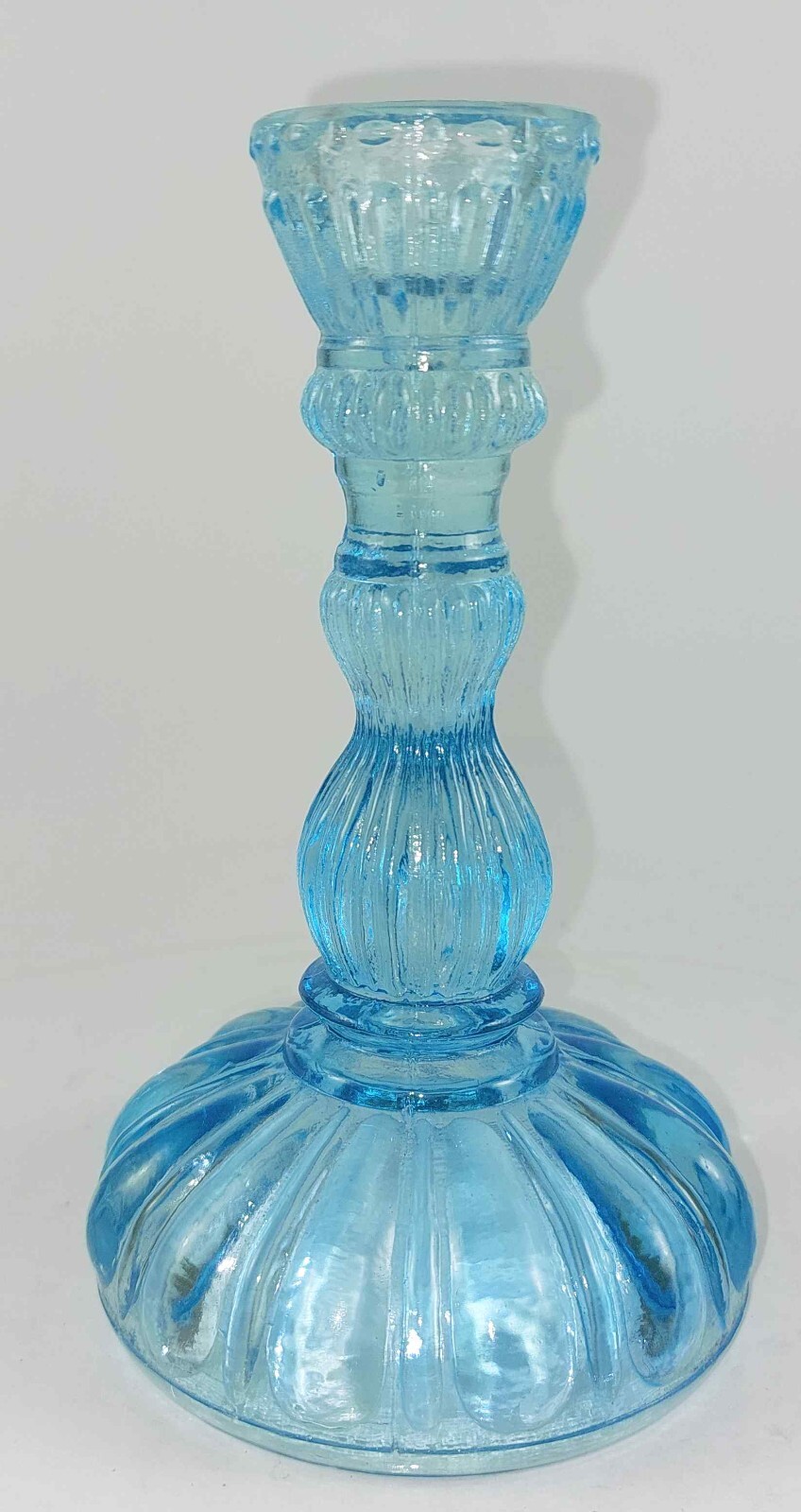 ANTIQUE EARLY 1900s TURQUOISE AQUA BLUE GLASS CANDLESTICK 5 3/4\