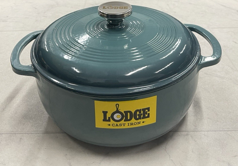 NIB Lodge Enameled Cast Iron Round Casserole In Lagoon 4.5qt