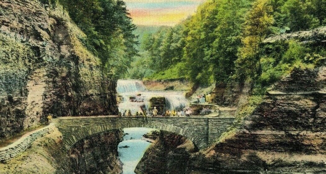 Vintage Lower Falls Foot Bridge Letchworth State Park New York Postcard-T1-11