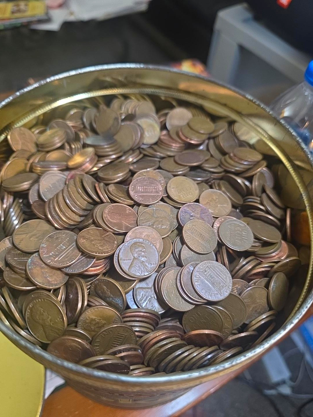 Lot Of 9.000 Cent Copper 1930 To 1982 . It Includes Very Few Later Dates Wheat.