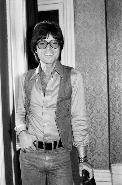 Cliff Richard at his managers office in London 26th September 1975 Old Photo 2