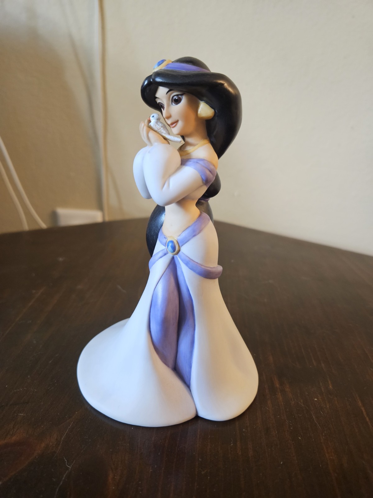 Disney Princess Jasmine From Aladdin Porcelain Figurine With Bell