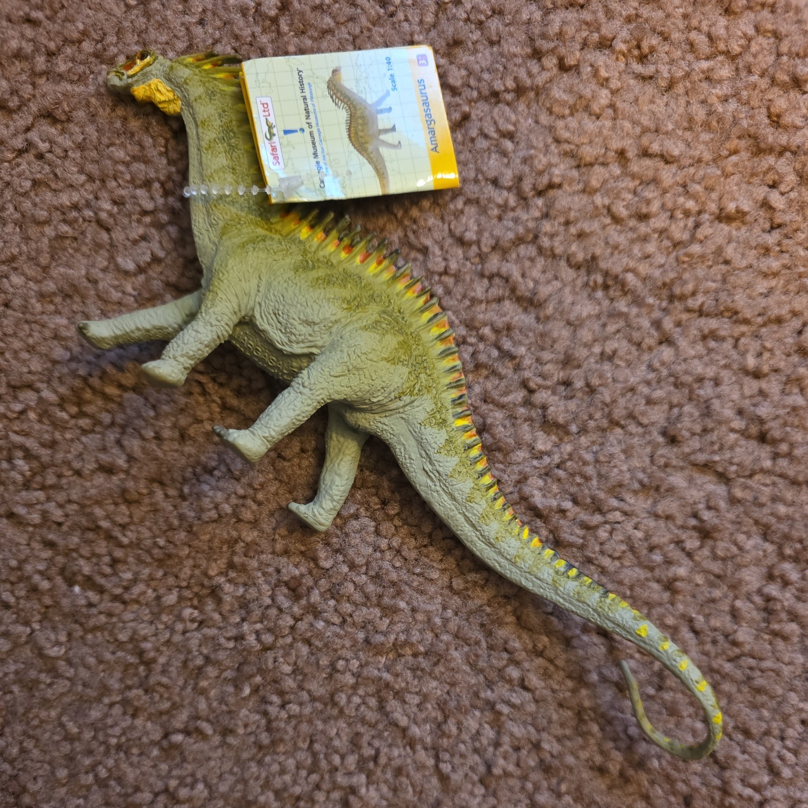Safari Carnegie Amargasaurus 405201 discontinued dinosaur figure RARE, NEW