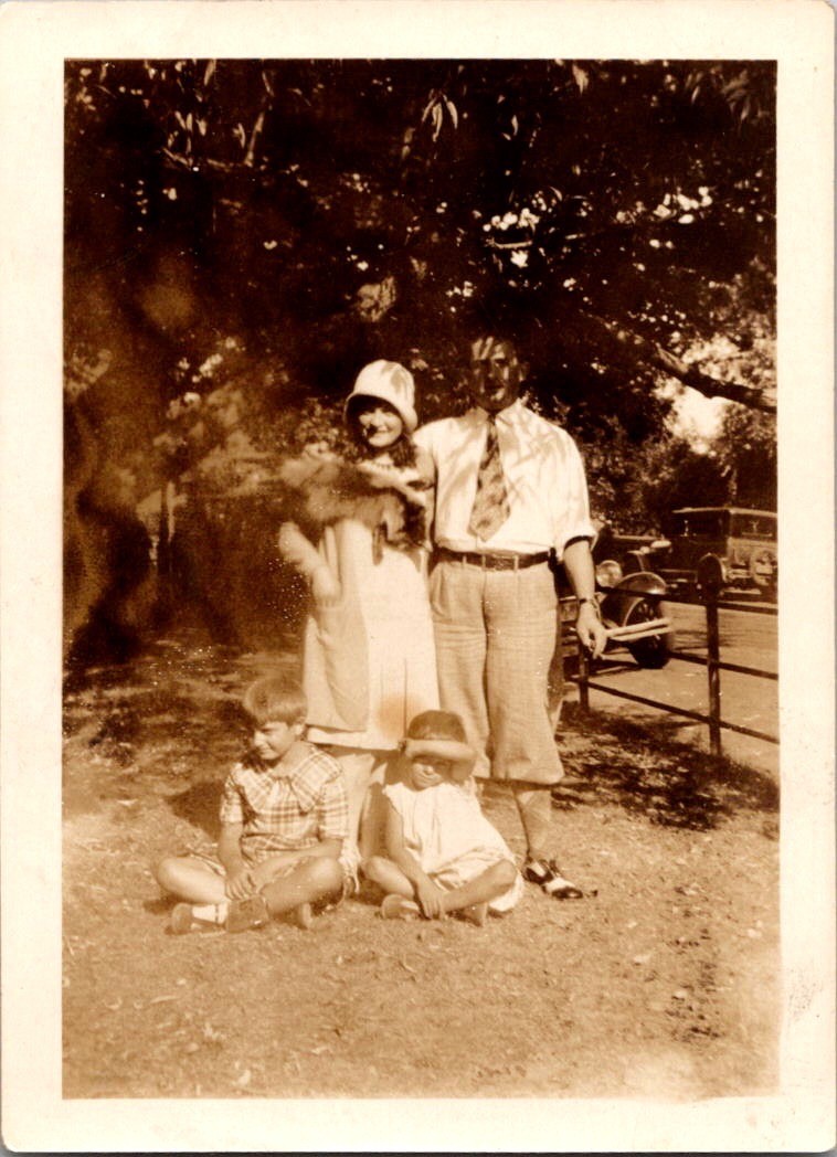 Vintage 1920s-30s Family Portrait Photo Man Woman Children Car Outdoor Scene
