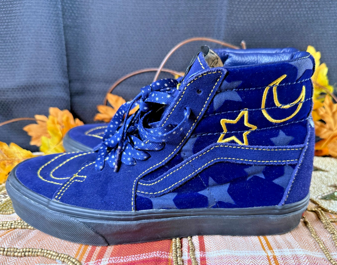 👟 Vans x Disney Mickey Mouse Sorcerer\'s Apprentice Sk8-Hi Shoes 👟