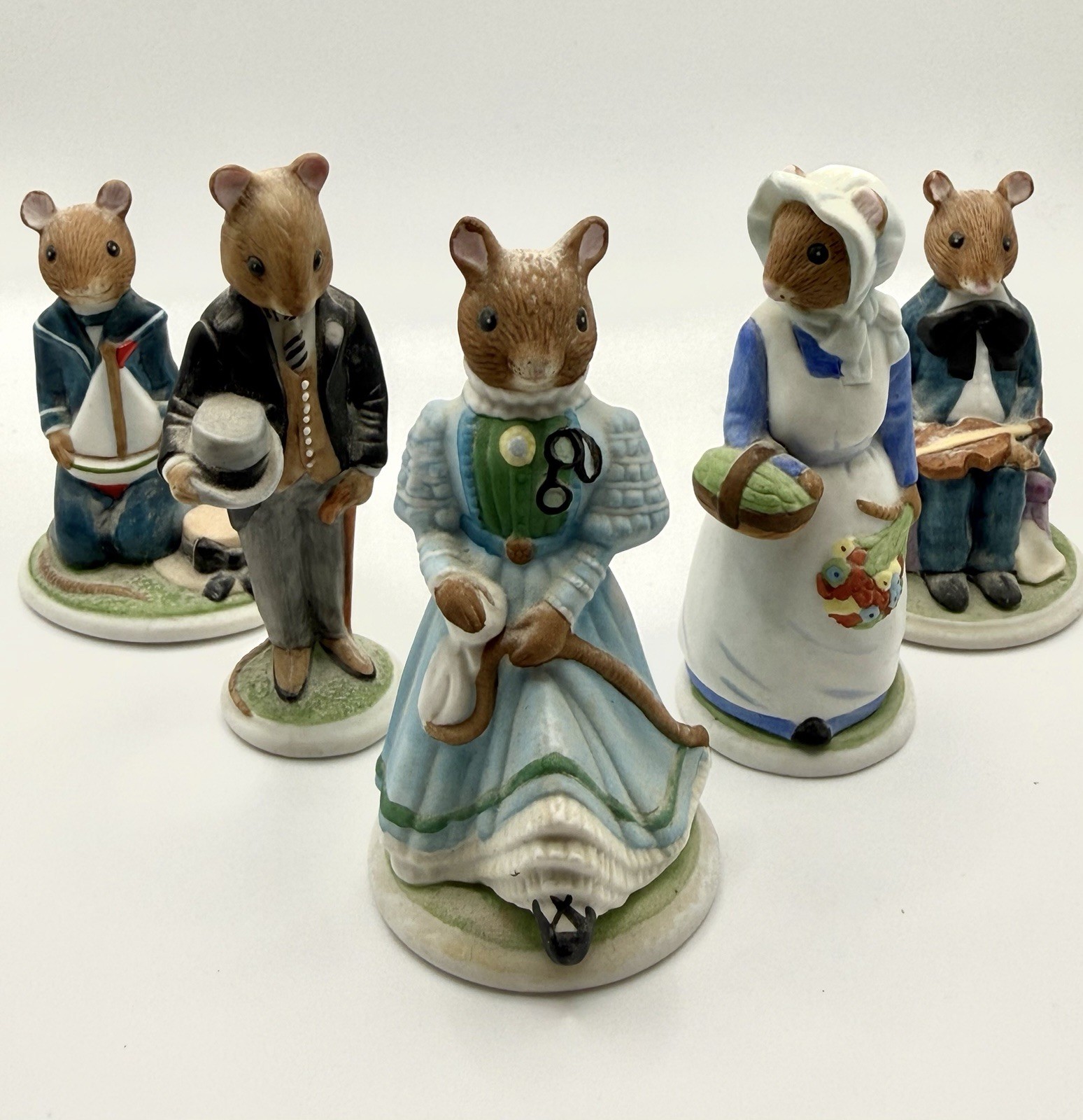 Vintage 1985 Franklin Porcelain Mouse Figurine Set of 5 Victorian Mice Rupert