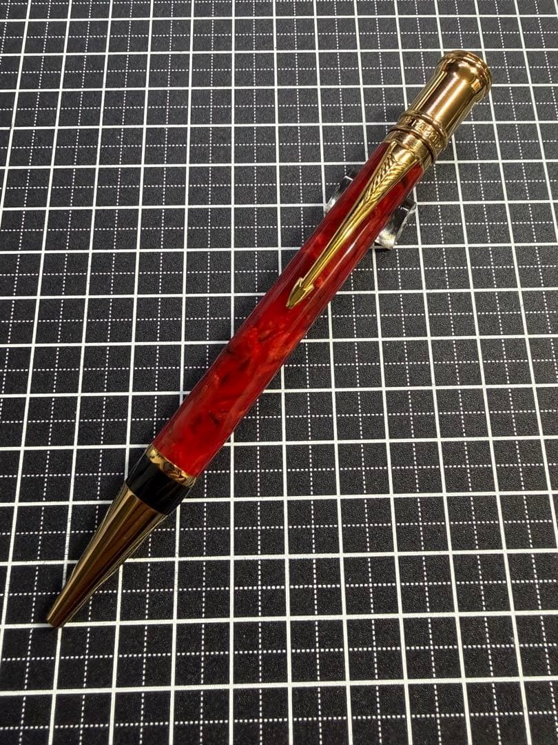 Excellent PARKER Duofold Jasper Red Ballpoint Pen Classic Elegant Design