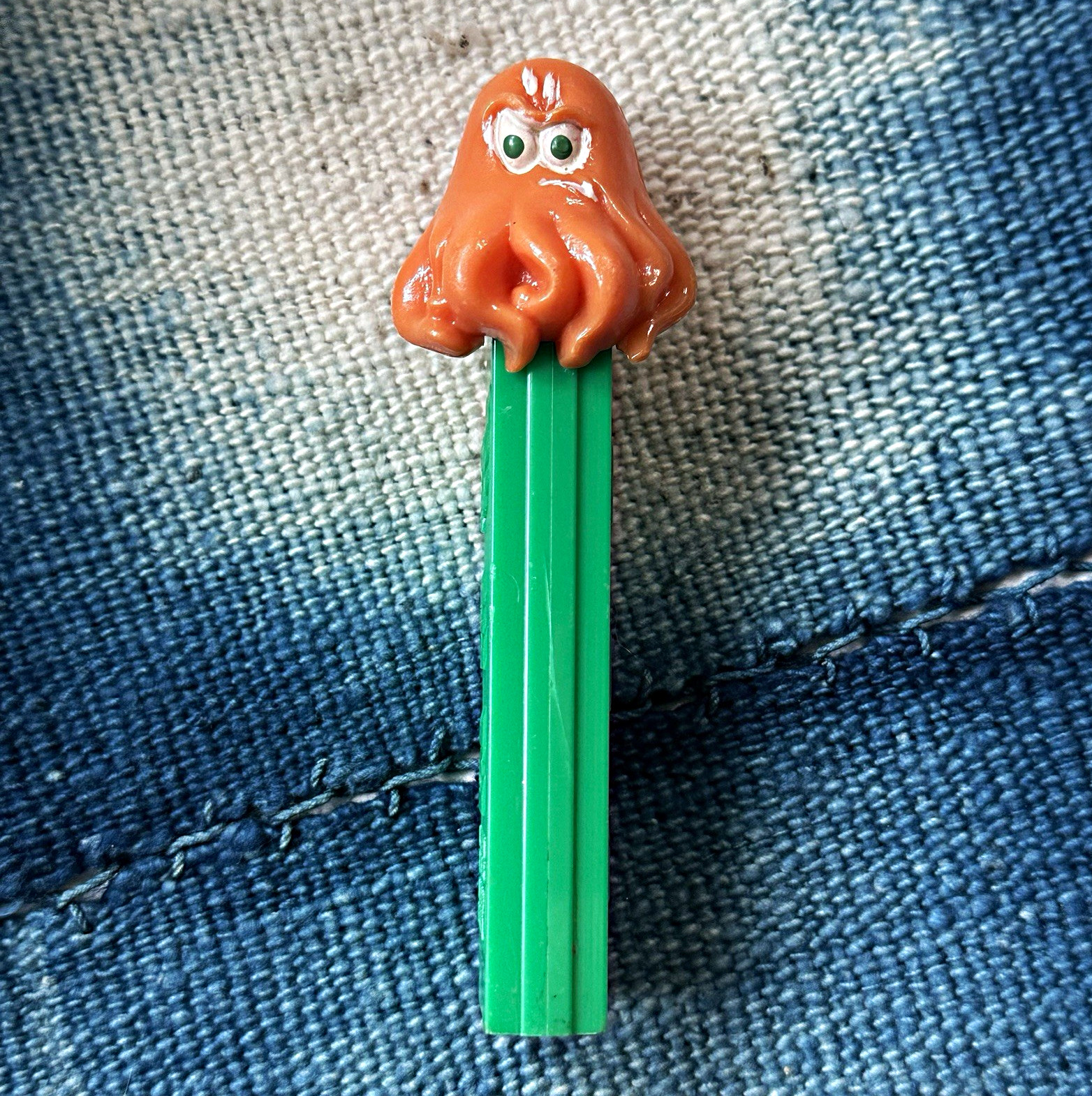 Vintage 70s Orange Octopus PEZ Dispenser Green Stem No Feet Made in Austria 3.4