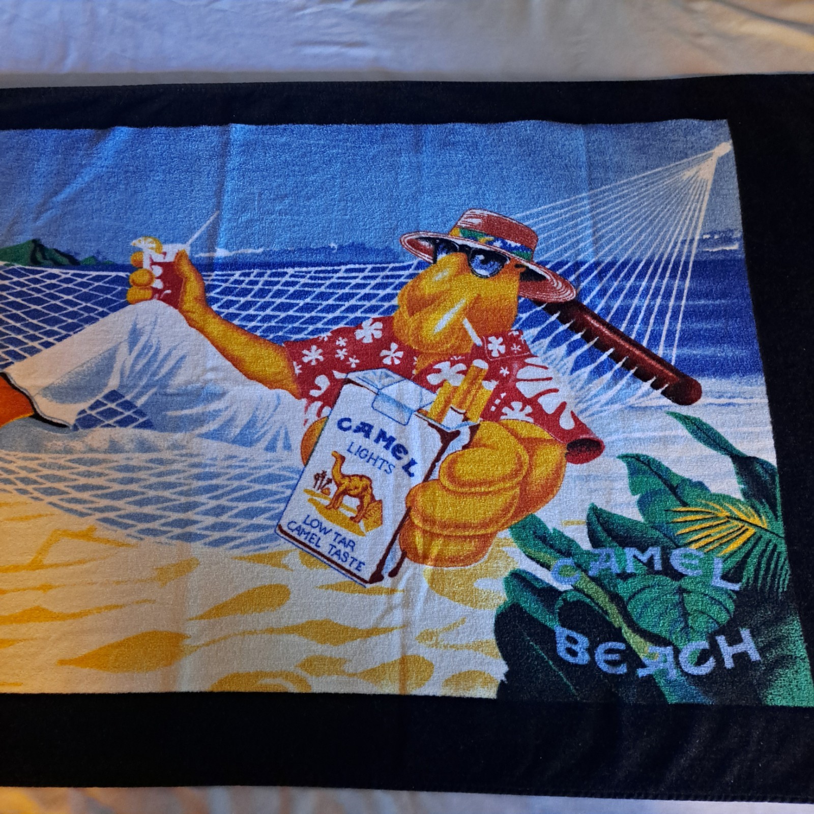Vintage Joe Camel 1991 Beach Towel Collectable 59x30 100% Cotton Great Condition