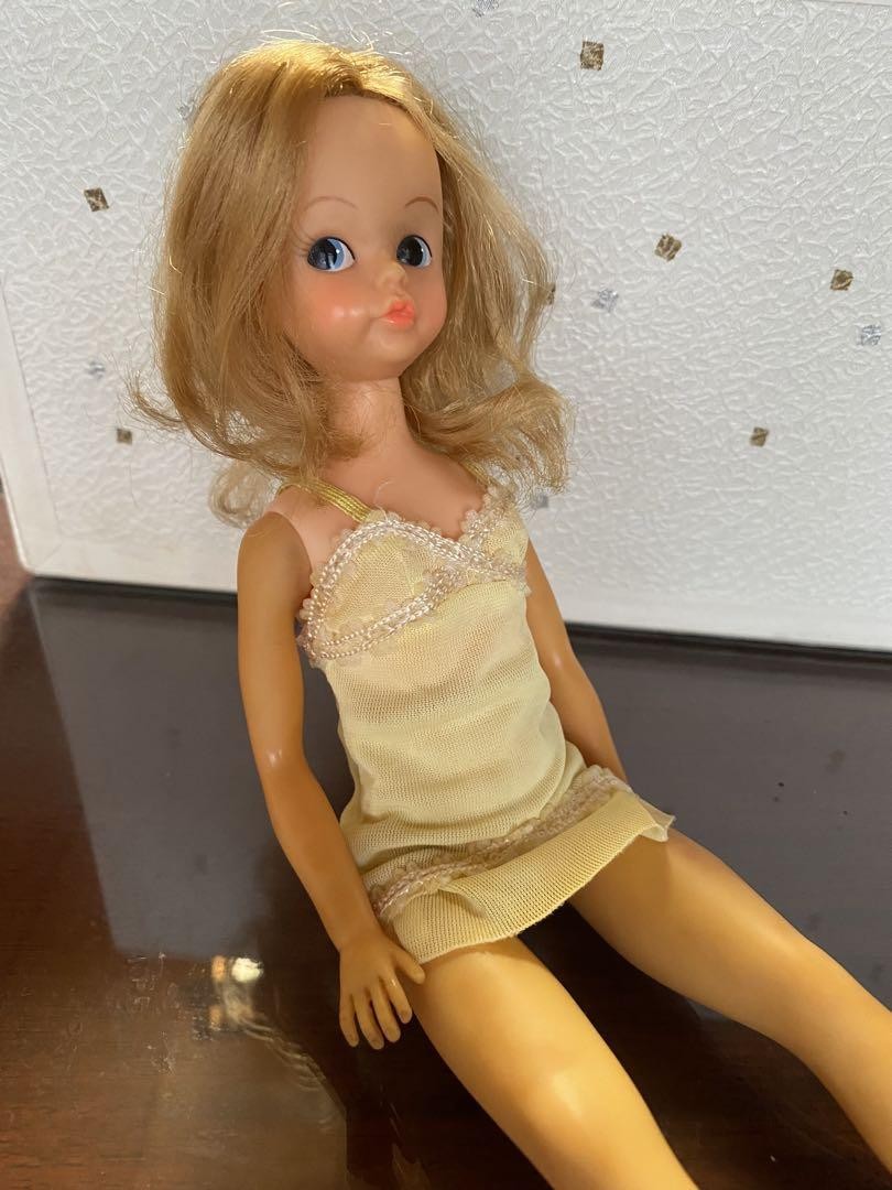 TAMMY CLONE Doll Nakajima Seisakusho Scarlet with Slip