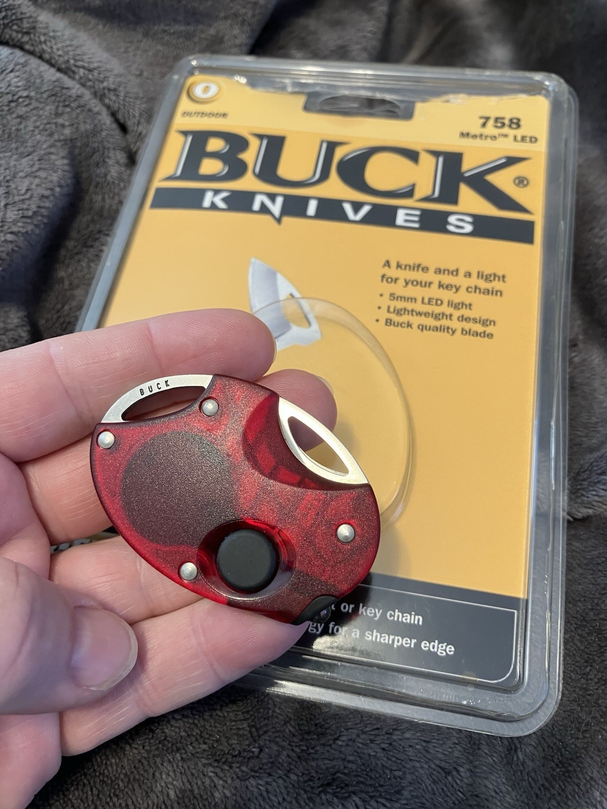 BUCK 758 Metro Pocket Knife Red 