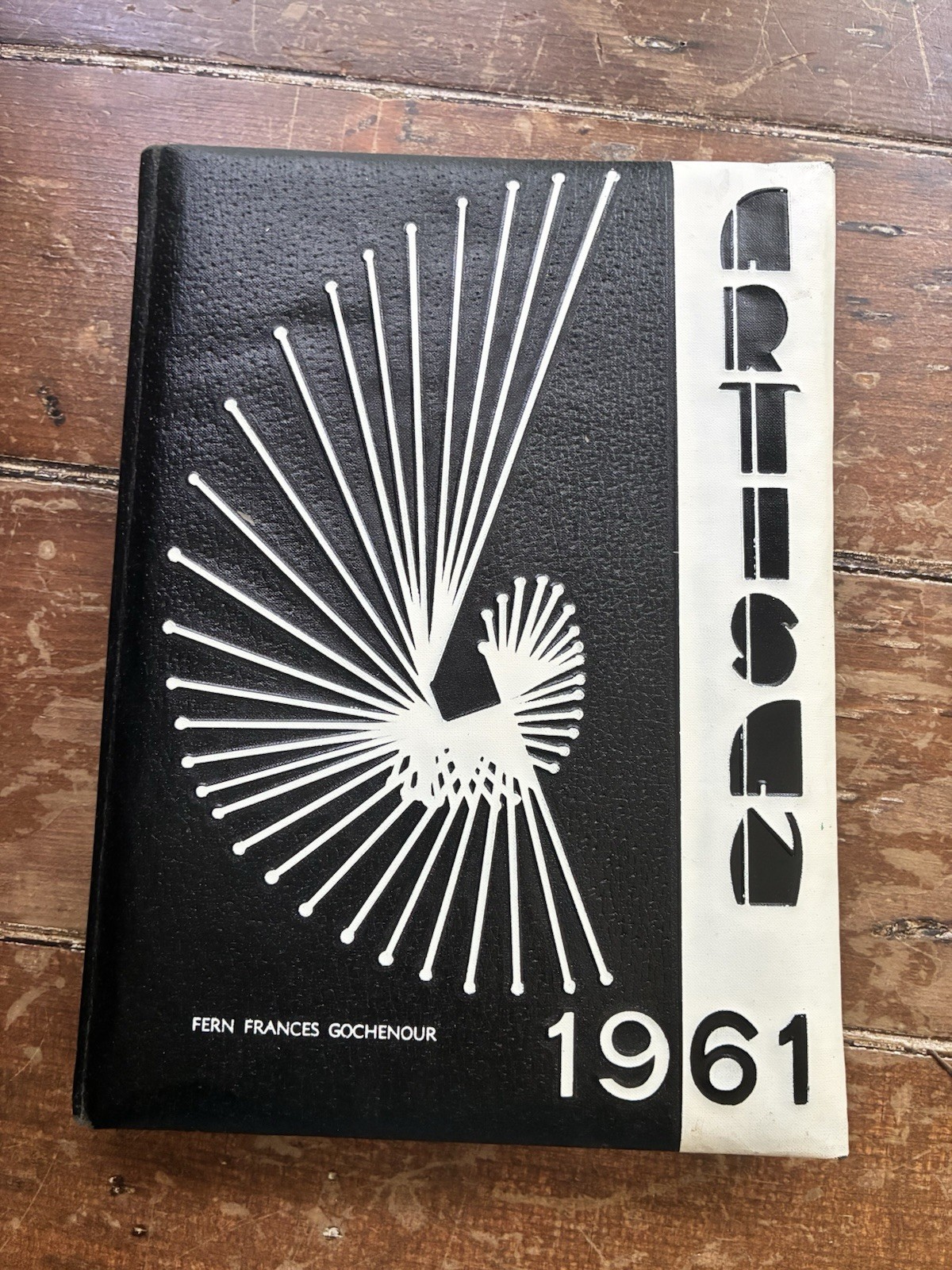 Vintage 61 Mechanicsburg (PA) Area Senior High ARTISAN Yearbook  And Newspaper