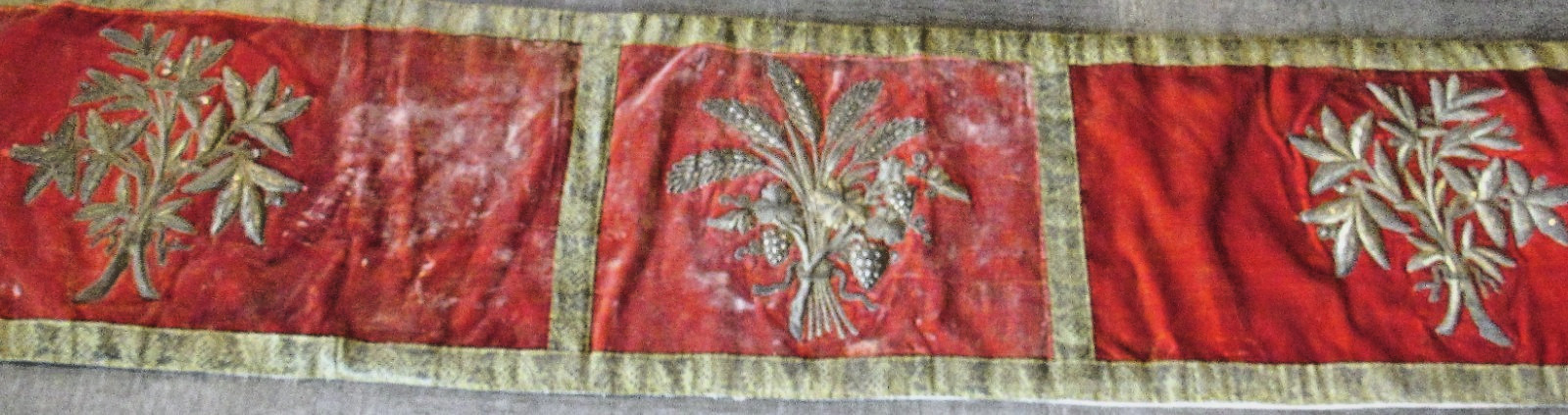 Antique 19thC Velvet Church Altar Frontal Valance Gold Embroidery 70x14 Textile