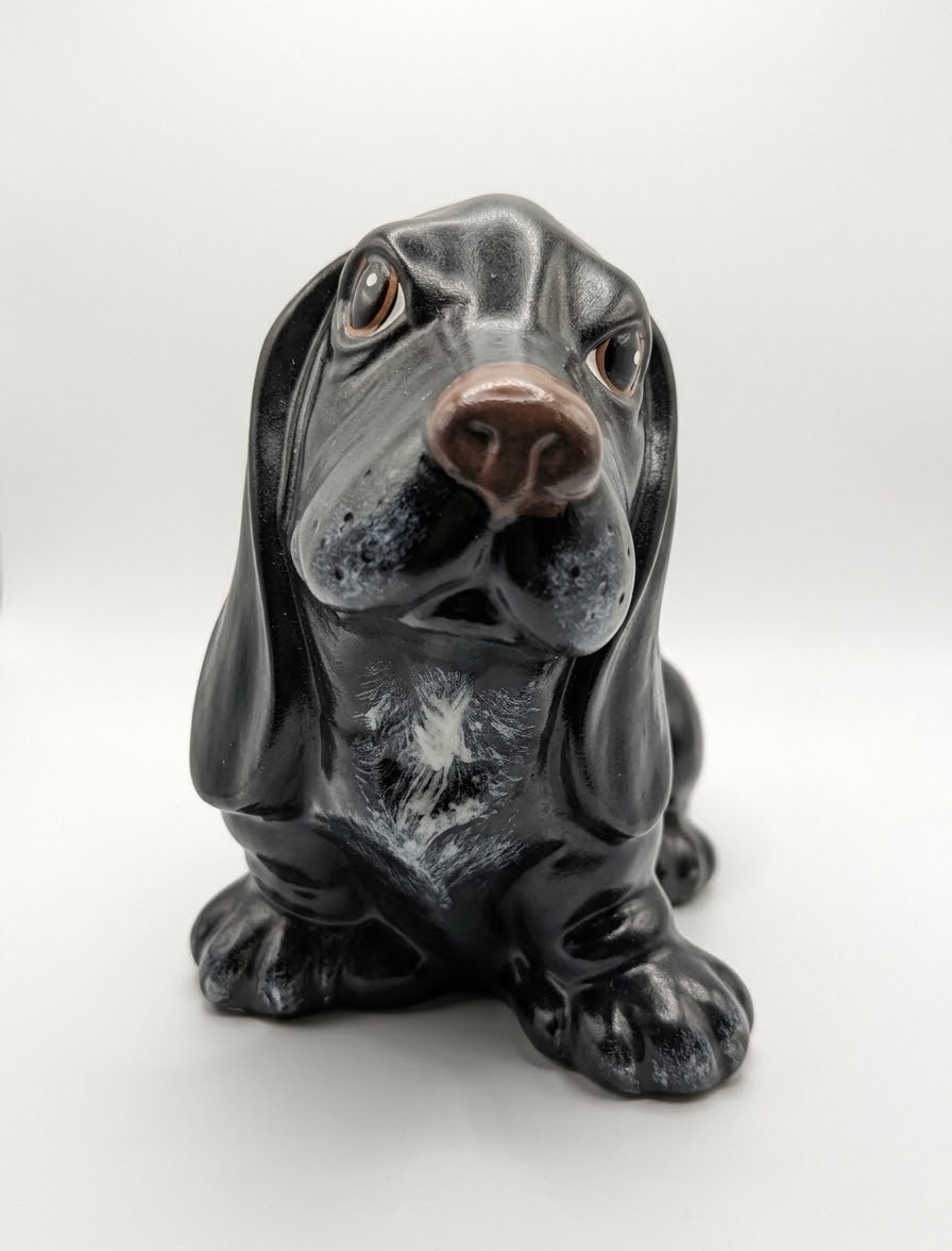 Vintage 1987 Black Basset Hound Ceramic Statue - Signed Carolyn - 8