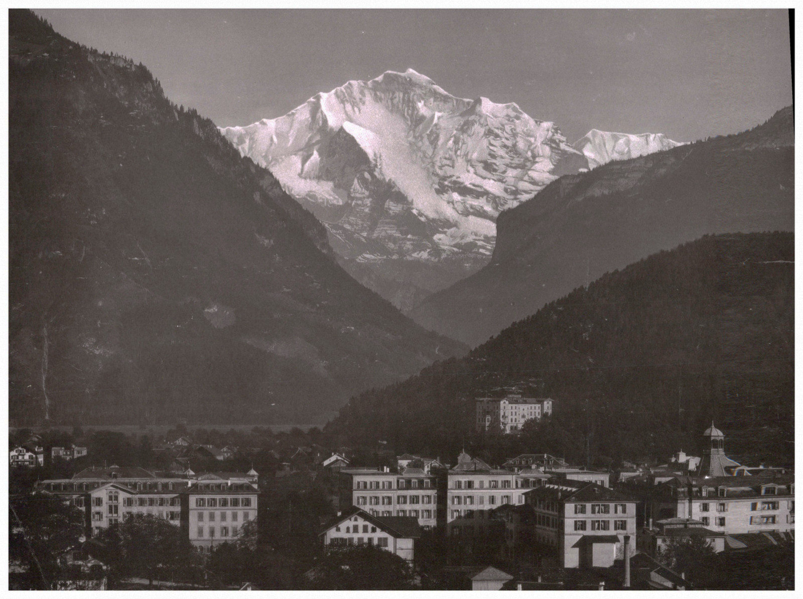 Schweiz, Interlaken Vintage Print, Photomécanique 21x28.5 Circa 189