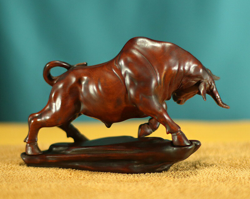 15 * 9.3 * 6.1 CM Stunning oxwood Carving Figurine - Buffalo  Ox
