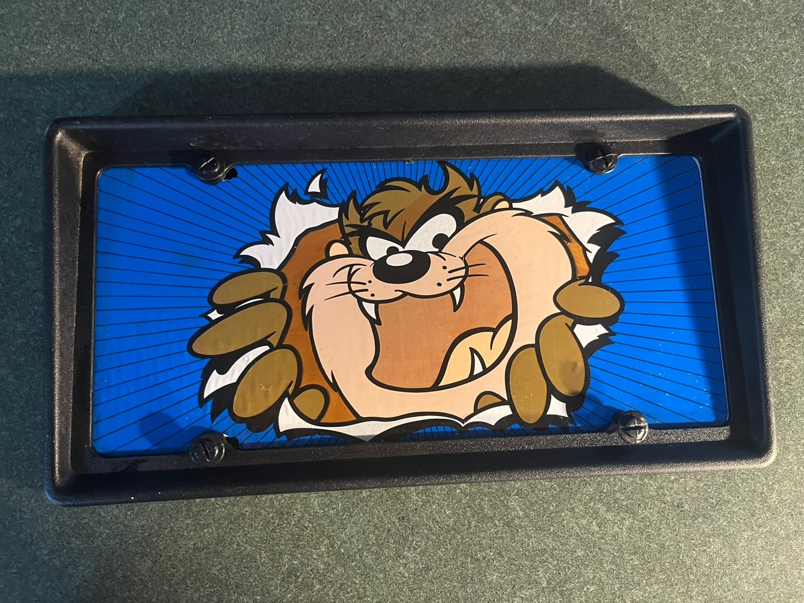 Vtg. 1995 Taz Tasmanian Devil Blue Vanity Car License Plate Warner Bros