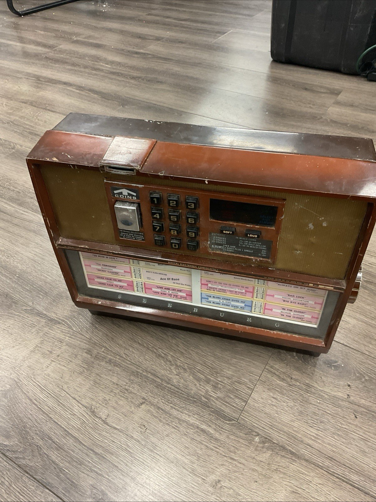 VTG SEEBURG Jukebox CONSOLETTE Wall & Table Top with key