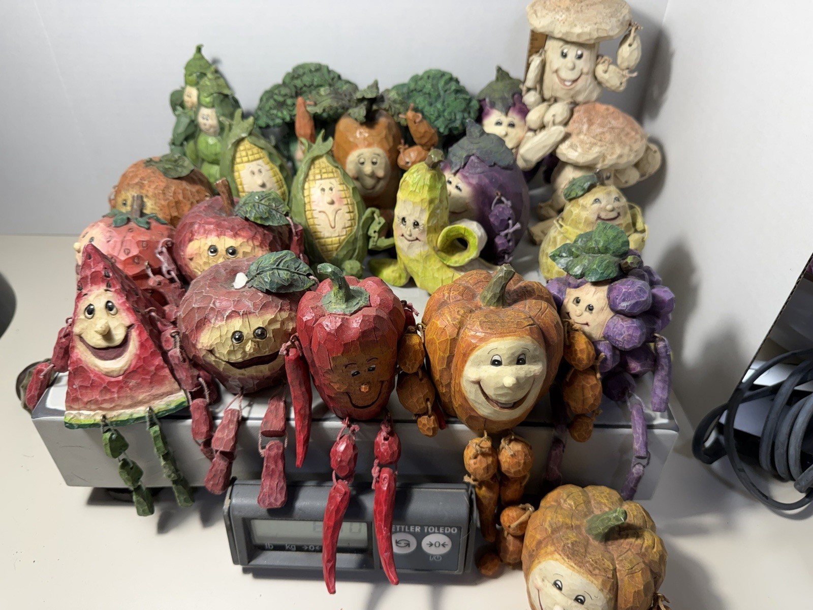 Vintage Fruit And Vegetable Shelf Sitter Anthropomorphic Design
