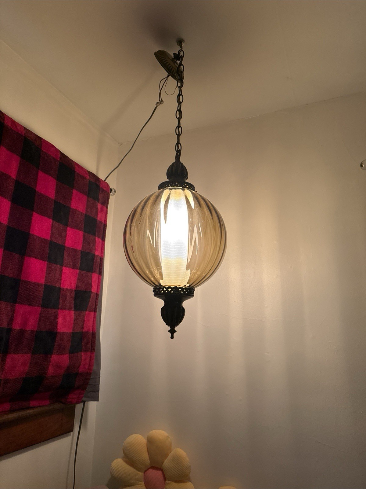 Vintage Mid Century Amber ribbed 12” Glass Globe Hanging Swag Lamp w/t Wall Plug