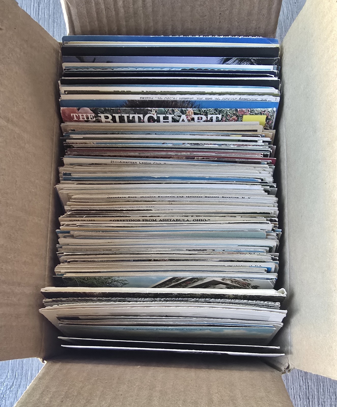  LOT OF 400+ POSTCARDS U.S. & WORLDWIDE TRAVEL VIEWS & MORE