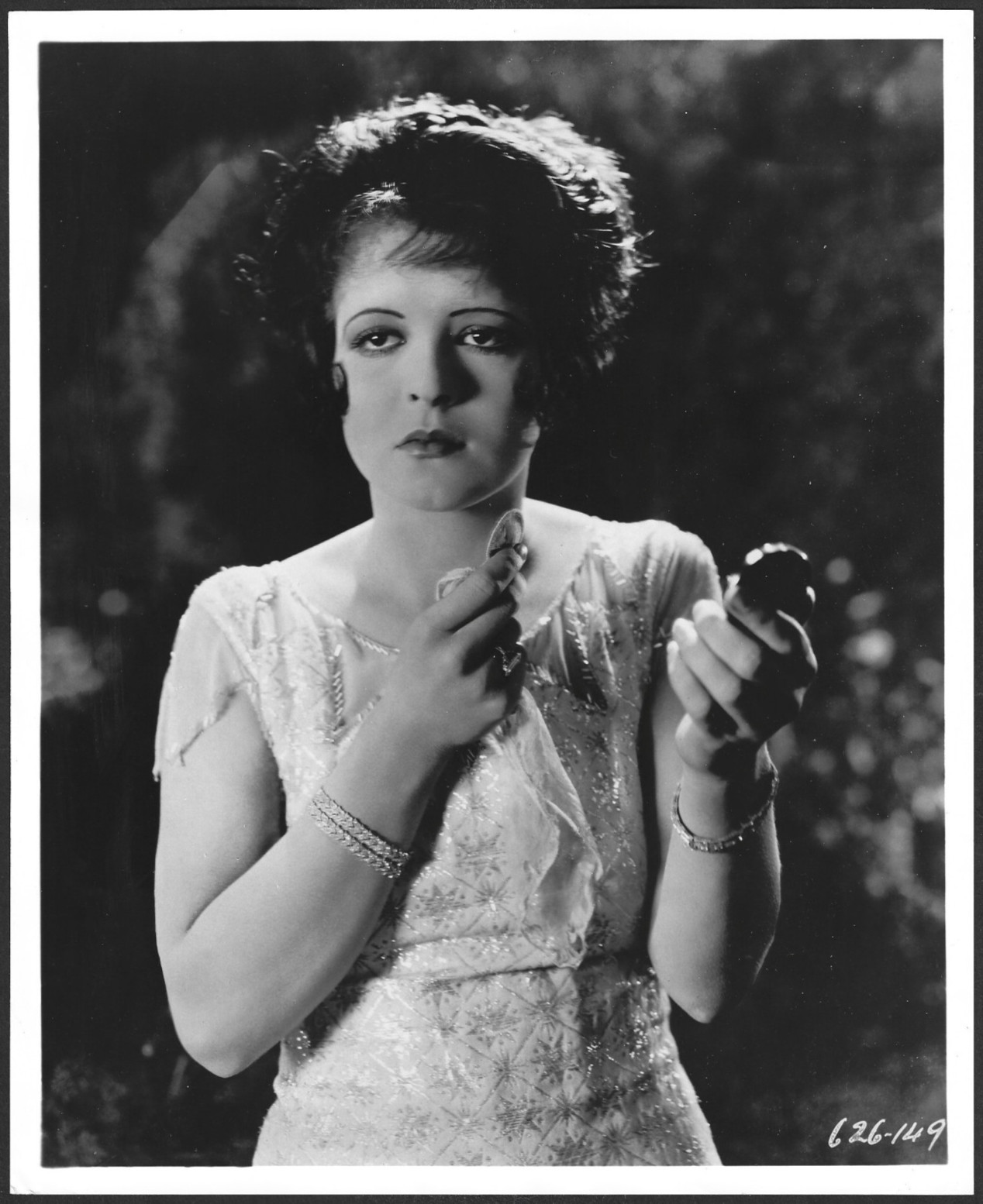 CLARA BOW VINTAGE ORIGINAL PHOTO HOLLYWOOD ACTRESS 1927 STYLISH BEAUTY PORTRAIT