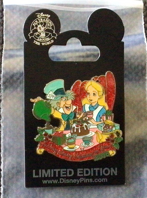 Disney Alice in Wonderland A Very Merry Holiday 2016 LE 1000 Cast Exclusive Pin