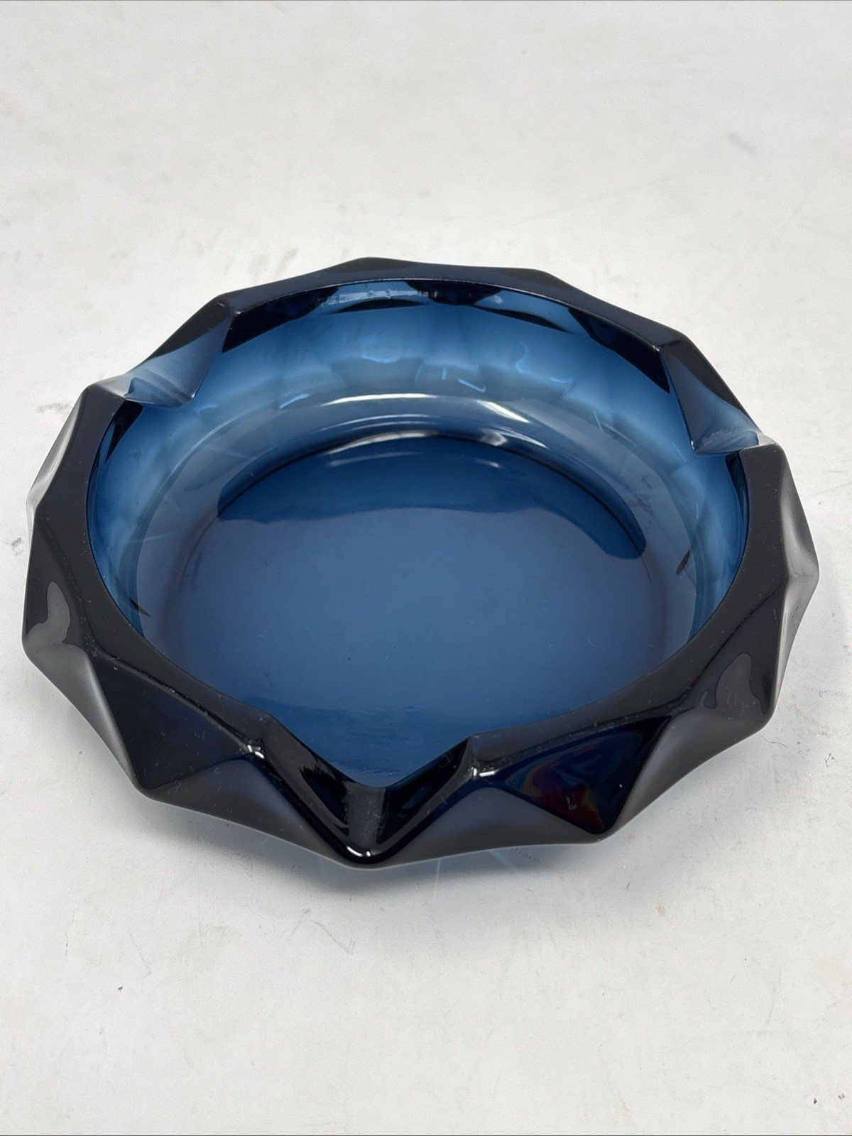 Vintage MCM Viking Glass Diamond Point Blue Bluenique Cigar Ashtray Bowl 6”