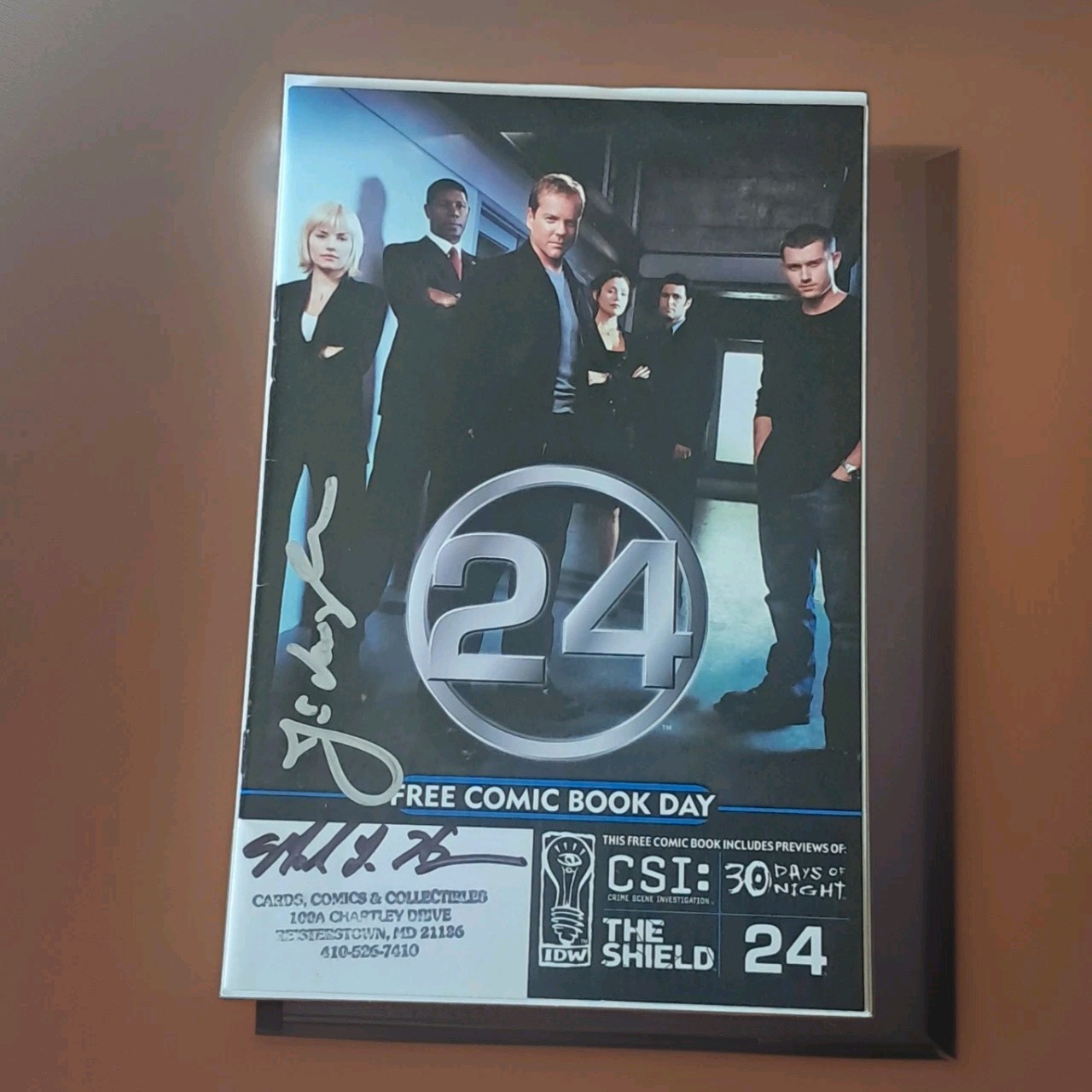 24 FCBD 2004 IDW Signed Autographed Comic Kiefer Sutherland Cover TV