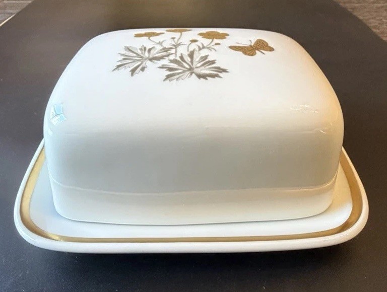 Vintage 1957 Royal Copenhagen Danish Buttercup Porcelain Lidded Butter Dish
