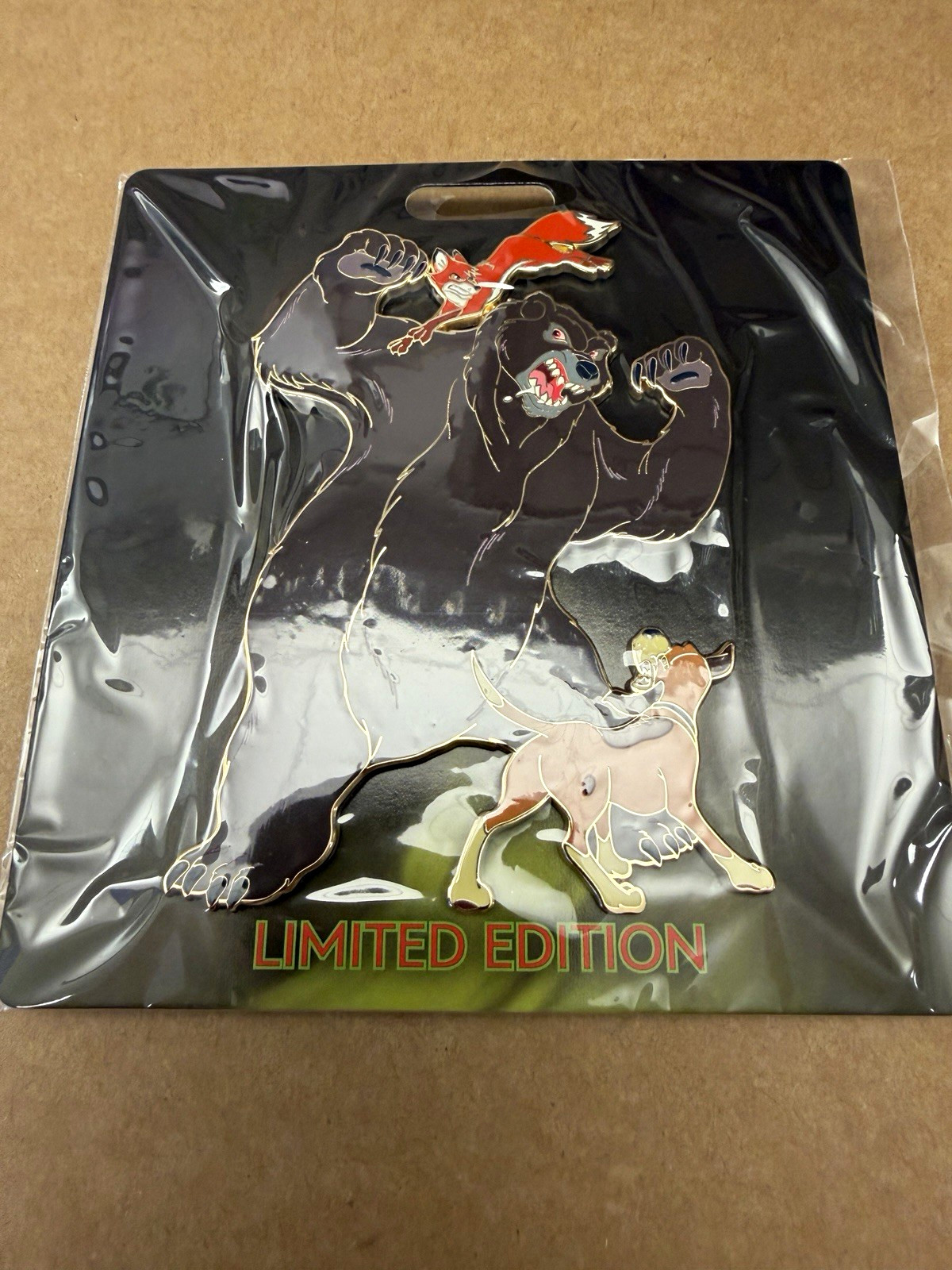 Once Upon A Nightmare Series 2 Fox and Hound Grizzly Bear - LE 300 MOG Pin