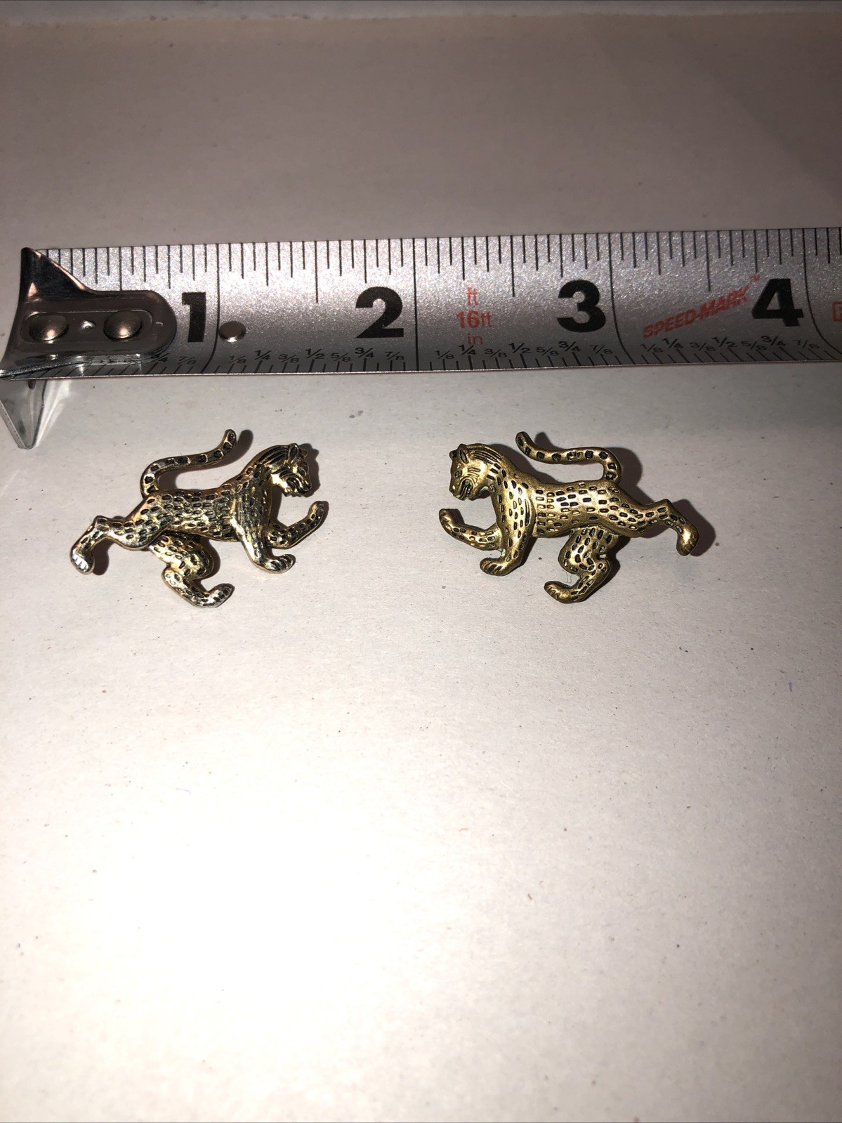 WW2 65th Coast Artillery D.I. Unit Crest  Fighting Lions Meyer NY Lot Of 2