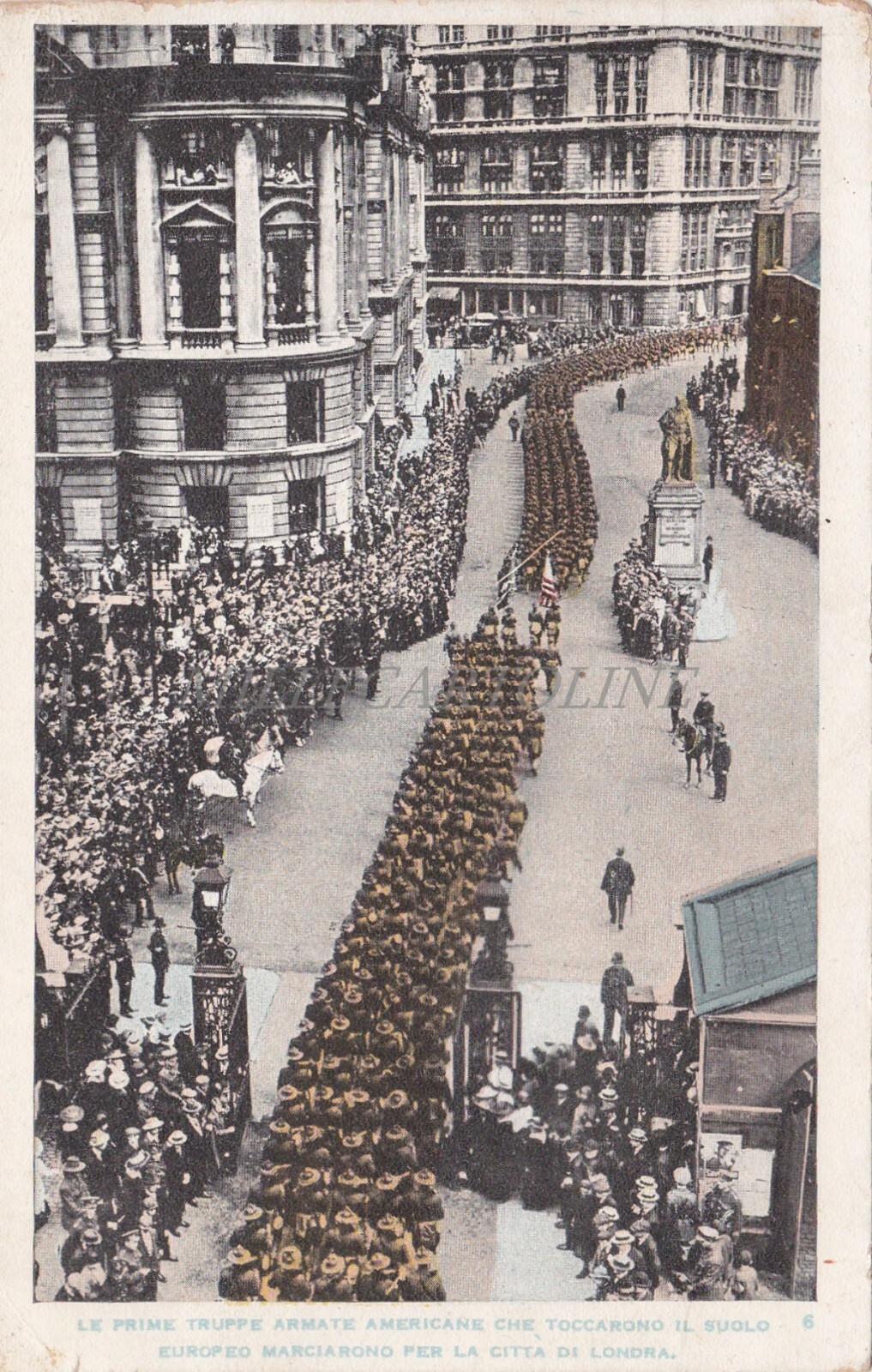 WWI - Truppe armate americane marciano a Londra