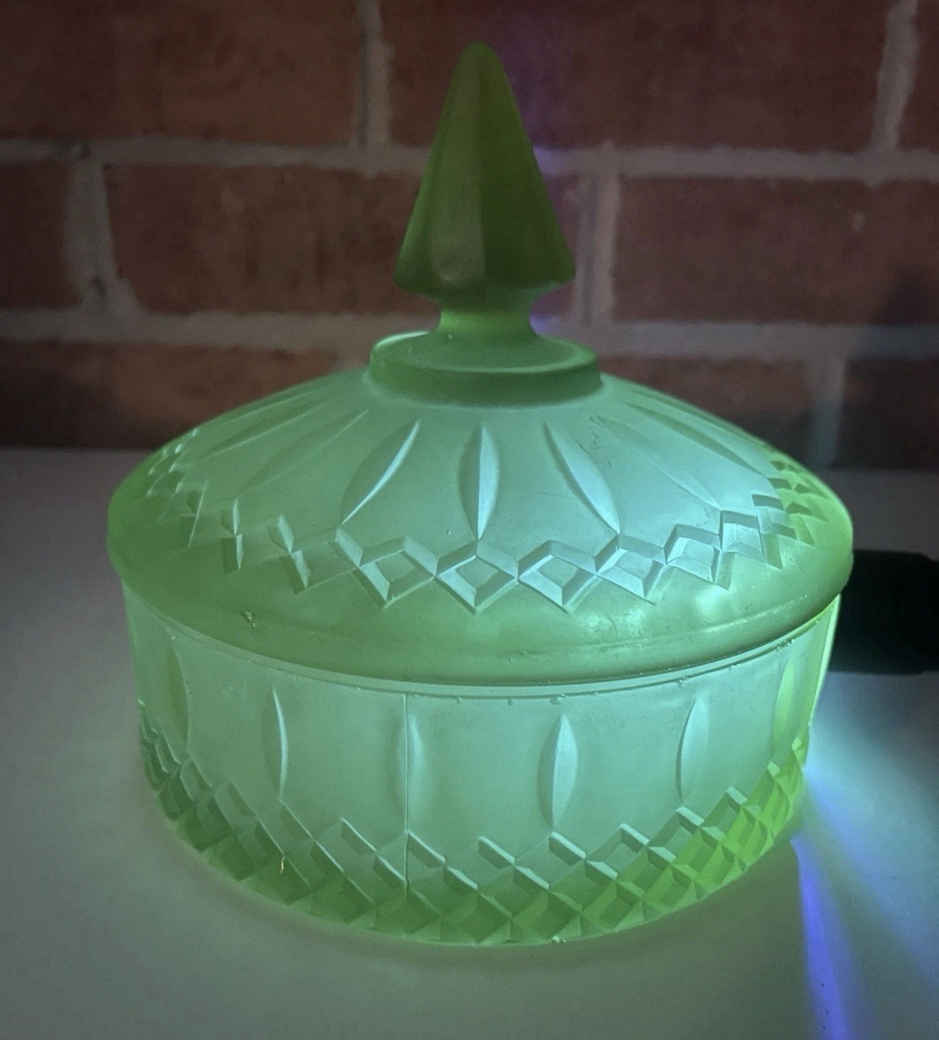 Vintage Indiana Glass Diamond Point Satin Frosted Green Glass Powder Candy Dish