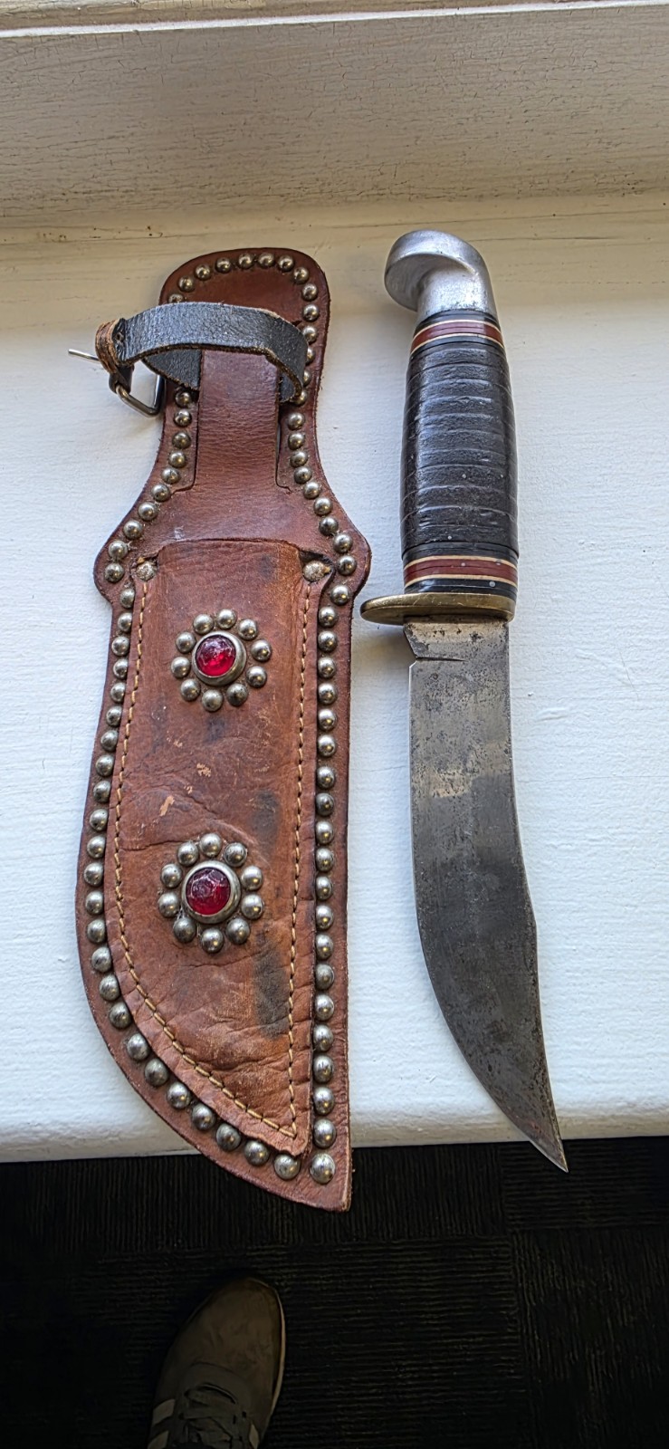 Vintage 1986 Western USA L66 J Hunting Knife W/ Leather Sheath