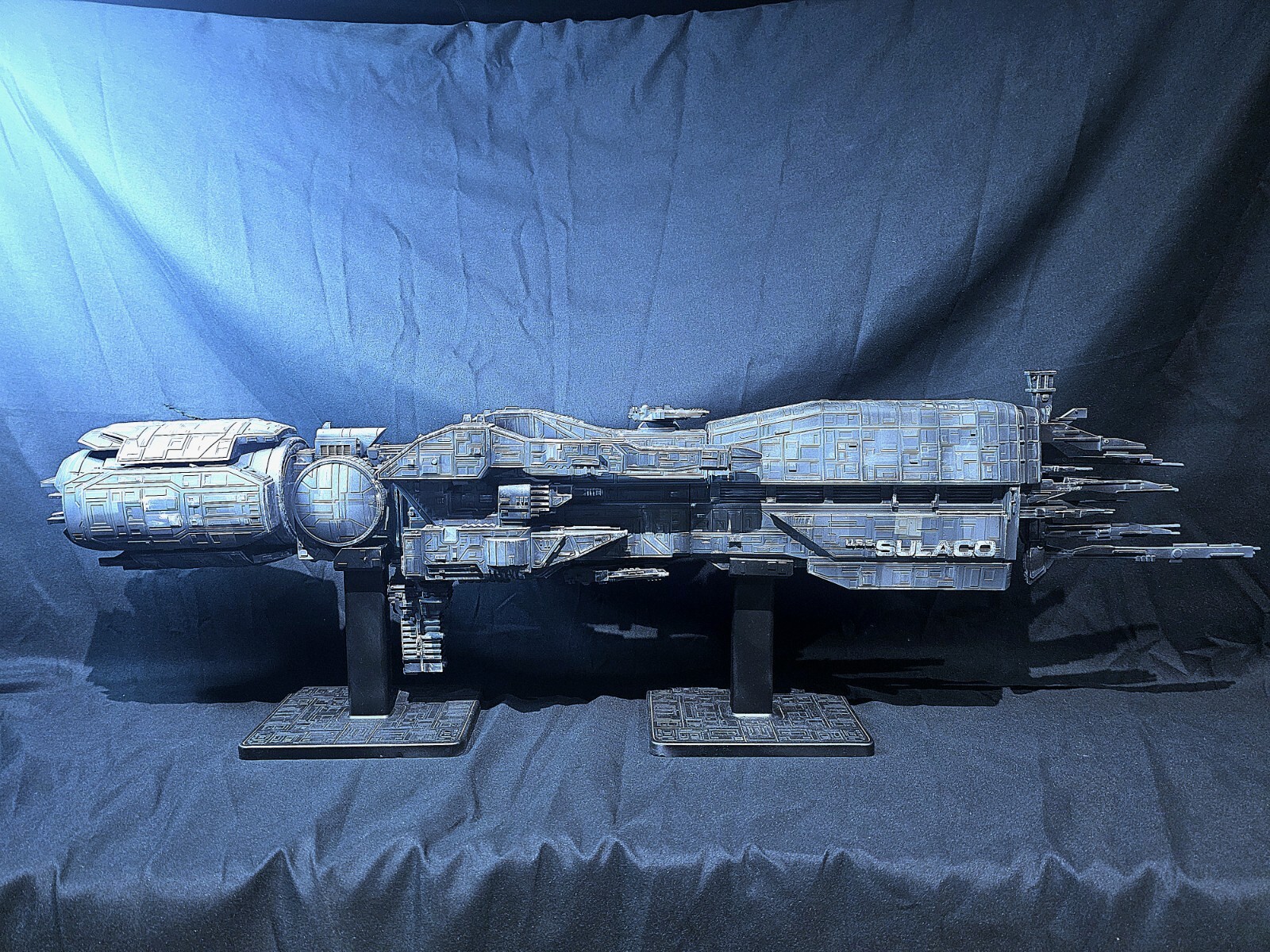 Aliens Colonial Marines USS Sulaco HUGE 88cm Long