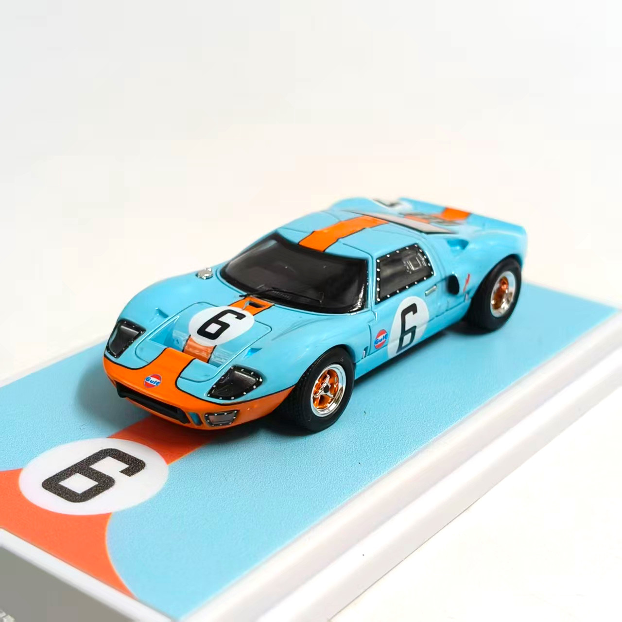 Le Mans No.6 GT40 Mk1 1:64 Diecast Race Car Rare Miniature Diorama