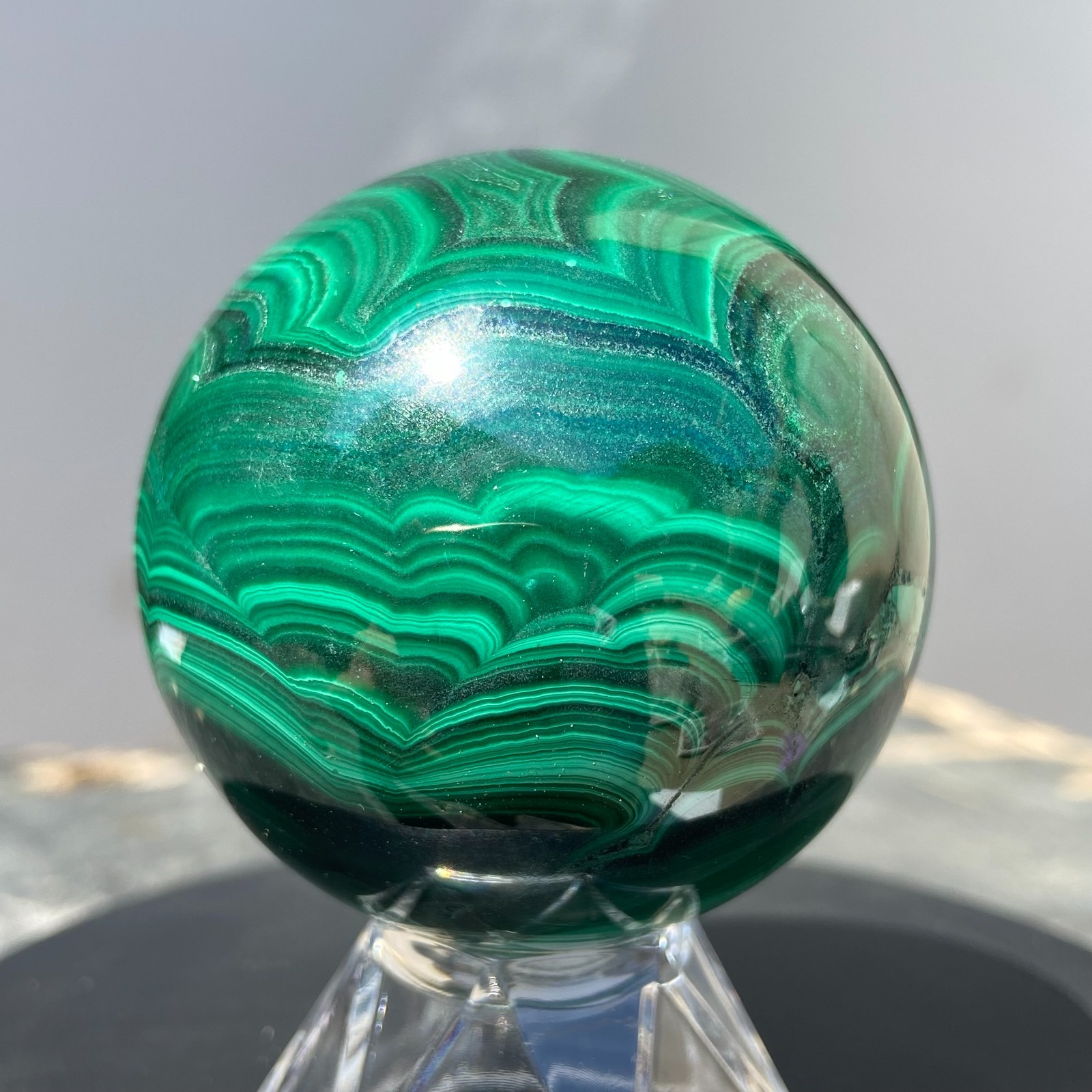 432g Natural Malachite sphere quartz Crystal ball Mineral specimens Healing