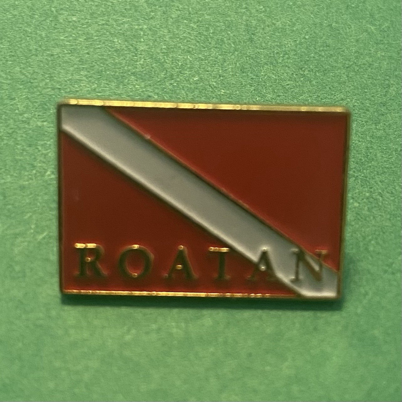 Vintage Roatan Honduras Red And White Scuba Diving Flag Enamel Lapel Pin