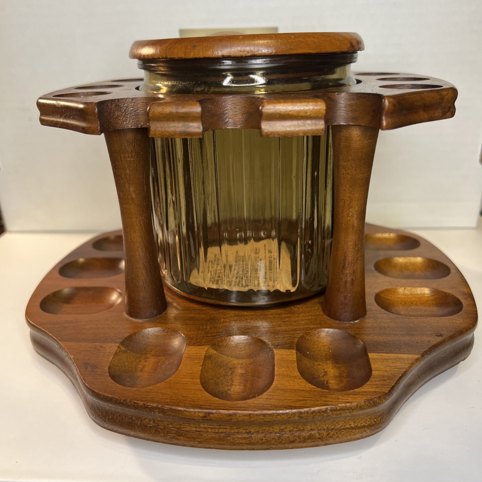 Vintage Spinning 12 Pipe Wooden Stand With Glass Humidor In Excellent Condition