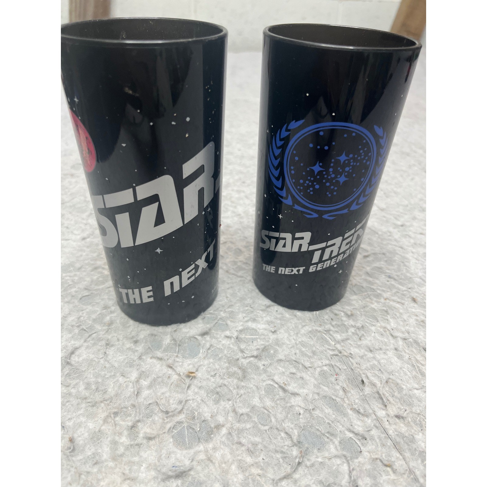 Vintage 1994 Star Trek The Next Generation Plastic Tumblers Set of 2 Black Cups