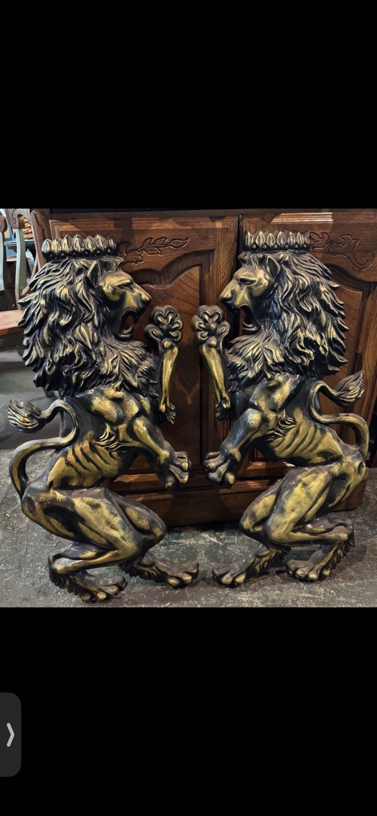 Pair Of Heraldic Lions In Black And Gold Metal Plaques
