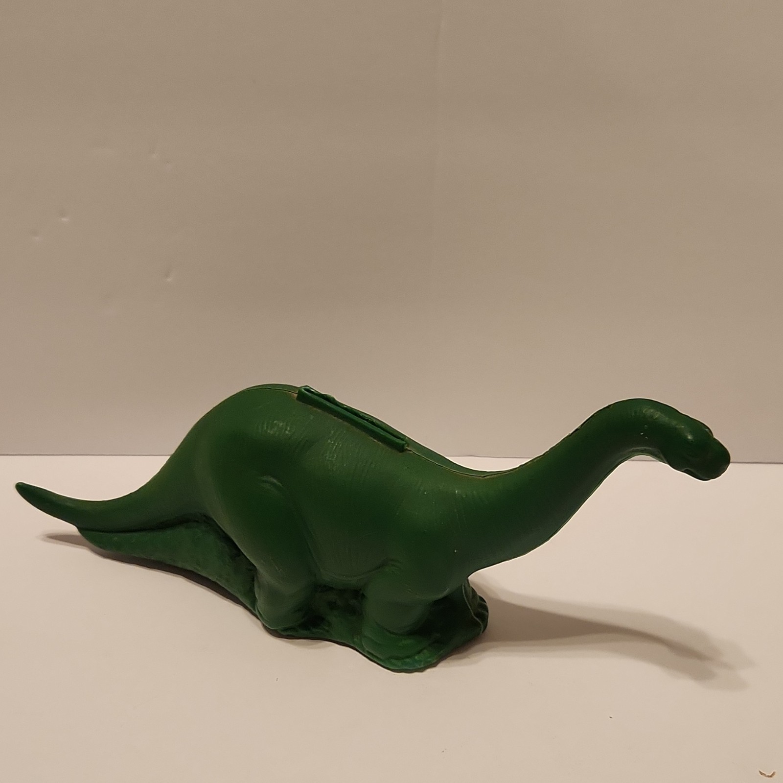 Vintage 1960s Sinclair Oil Dino Green Plastic Dinosaur Coin Bank Gas Station 9\