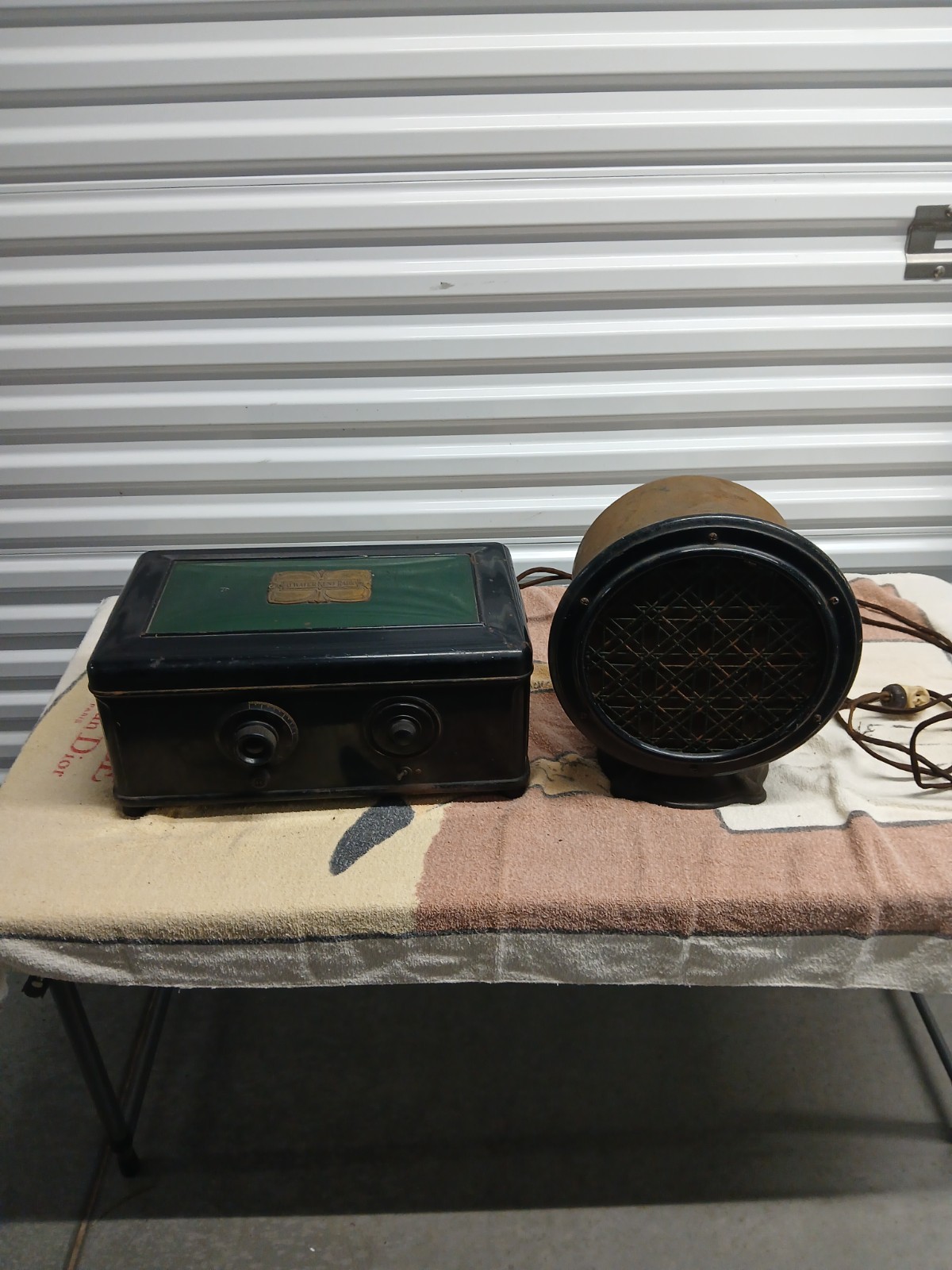 Antique Atwater Kent Radio Model 46 With F-2 Radio Speaker Untested