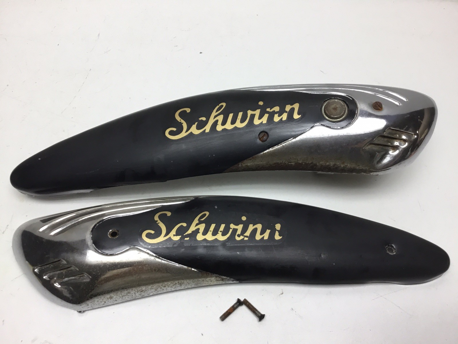 Vintage 1950s Schwinn Women’s Bicycle Horn Tank 26” Bike Panther 